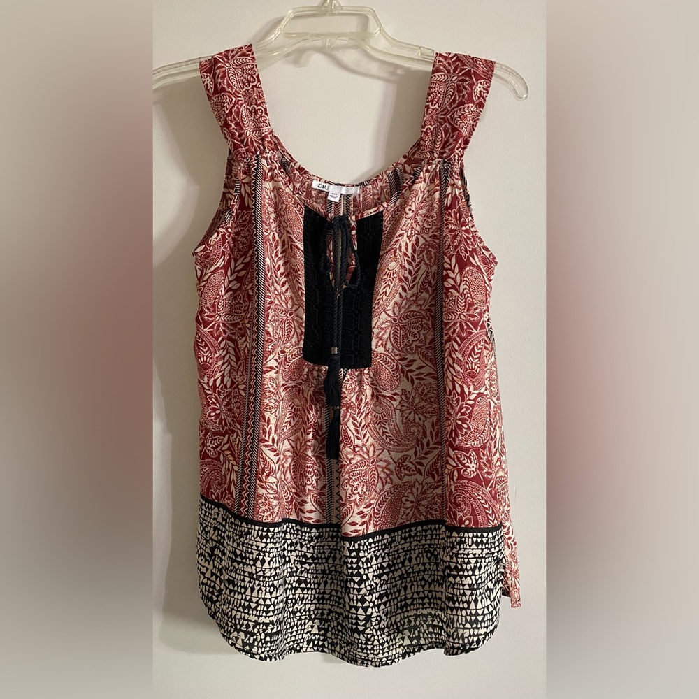 Dr2 Red And Black Patterned Blouse - image 1